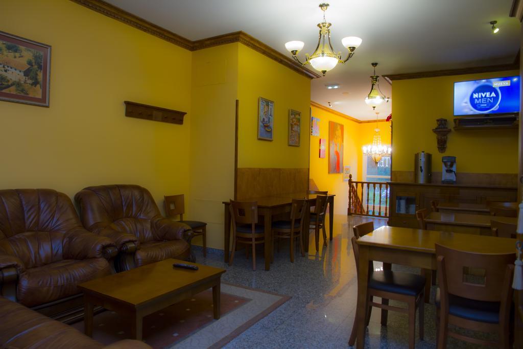Hotel Los 14 Pravia Exterior photo